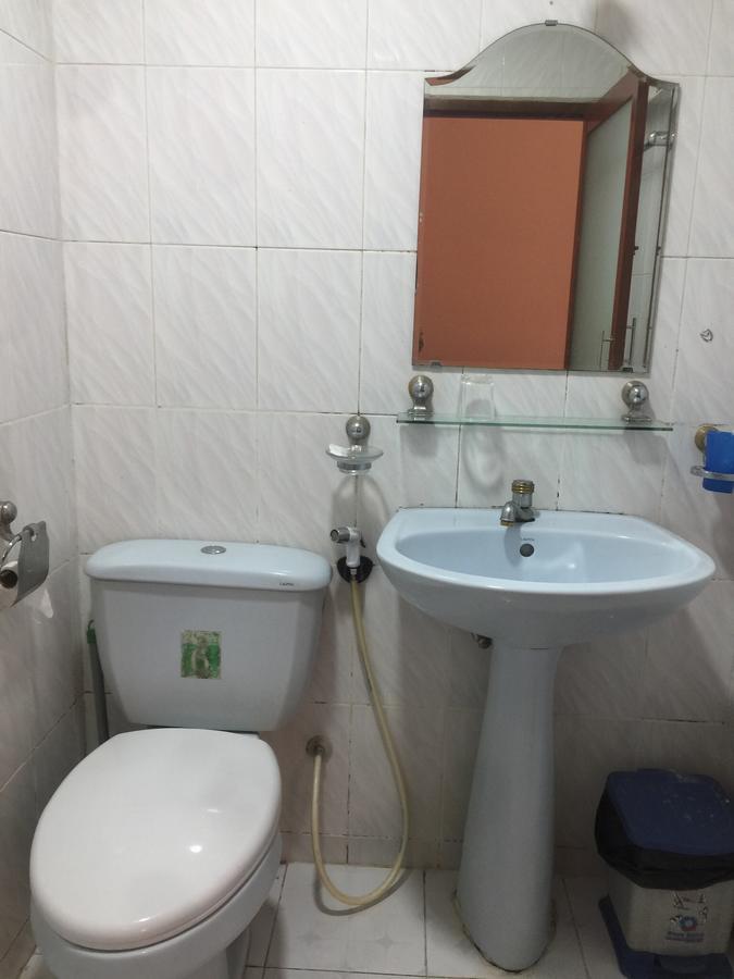 B.V.I Guest House Thành Pho Ho Chí Minh Esterno foto
