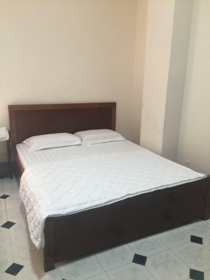 B.V.I Guest House Thành Pho Ho Chí Minh Esterno foto