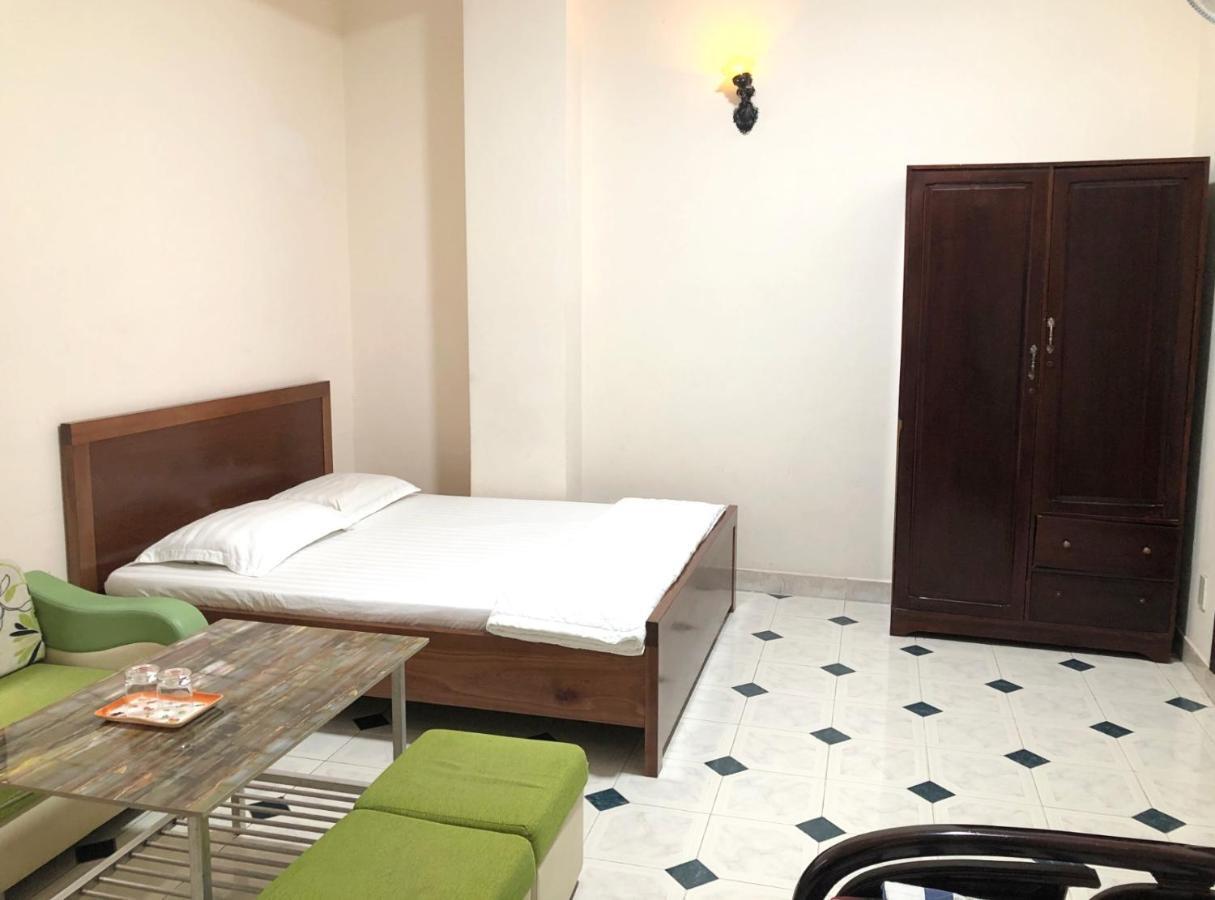 B.V.I Guest House Thành Pho Ho Chí Minh Esterno foto