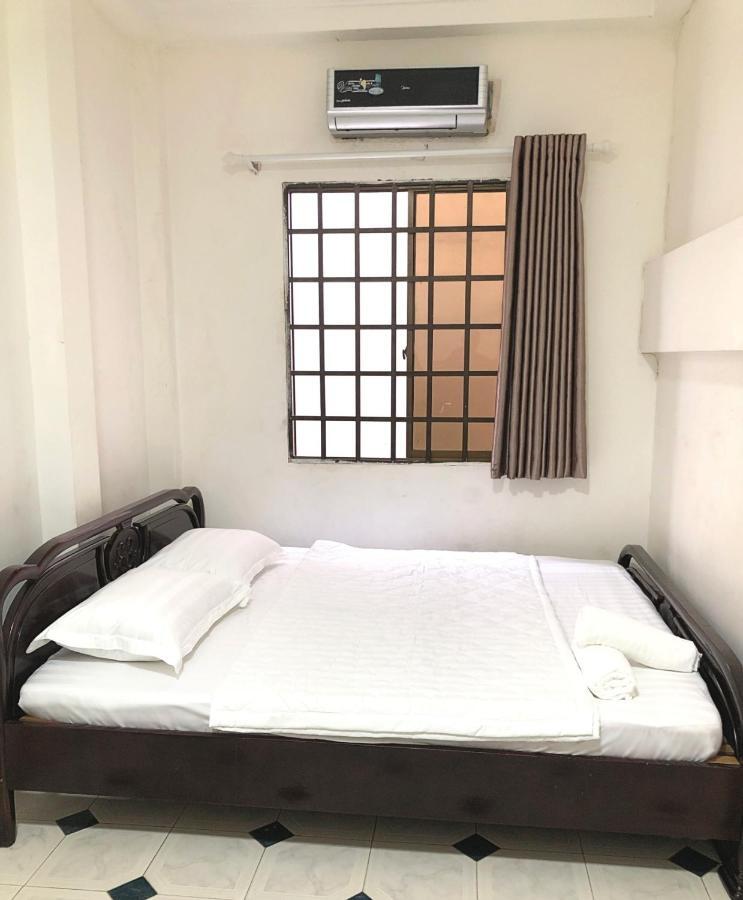 B.V.I Guest House Thành Pho Ho Chí Minh Esterno foto