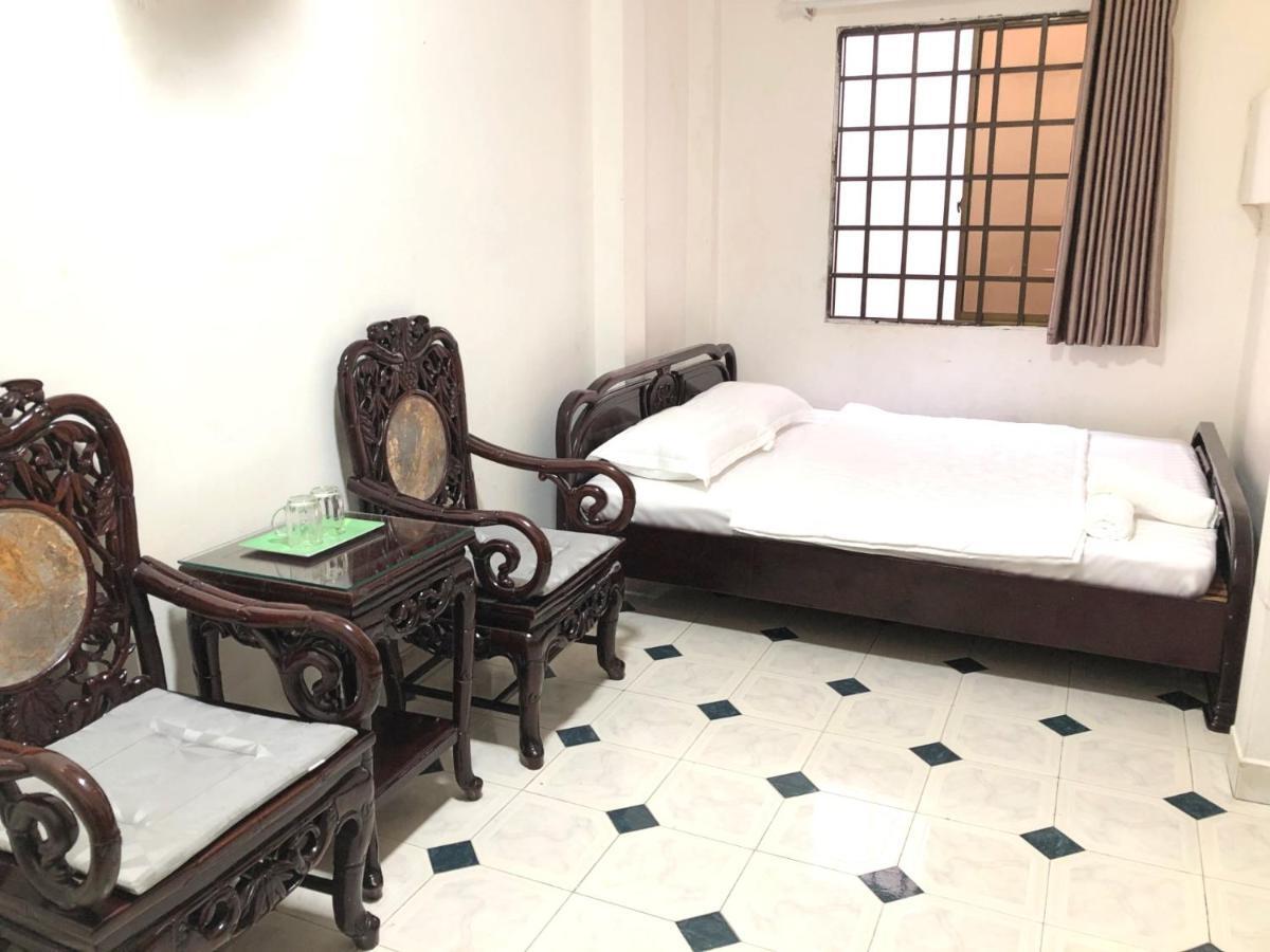 B.V.I Guest House Thành Pho Ho Chí Minh Esterno foto