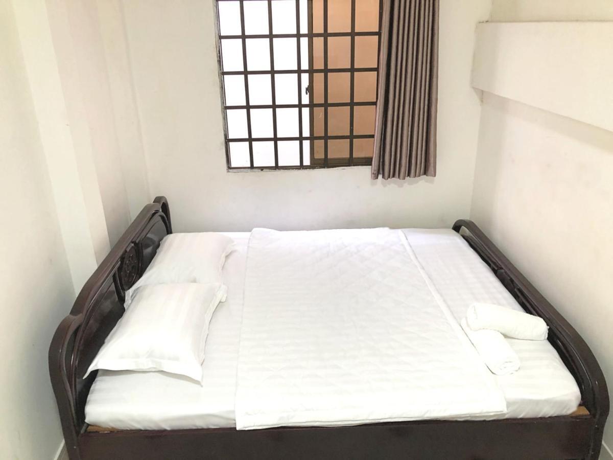 B.V.I Guest House Thành Pho Ho Chí Minh Esterno foto