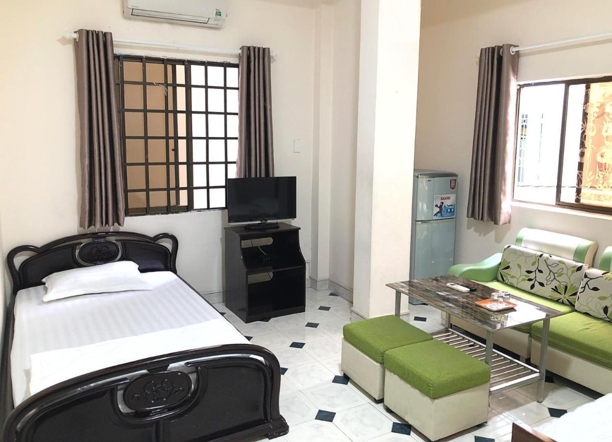 B.V.I Guest House Thành Pho Ho Chí Minh Esterno foto